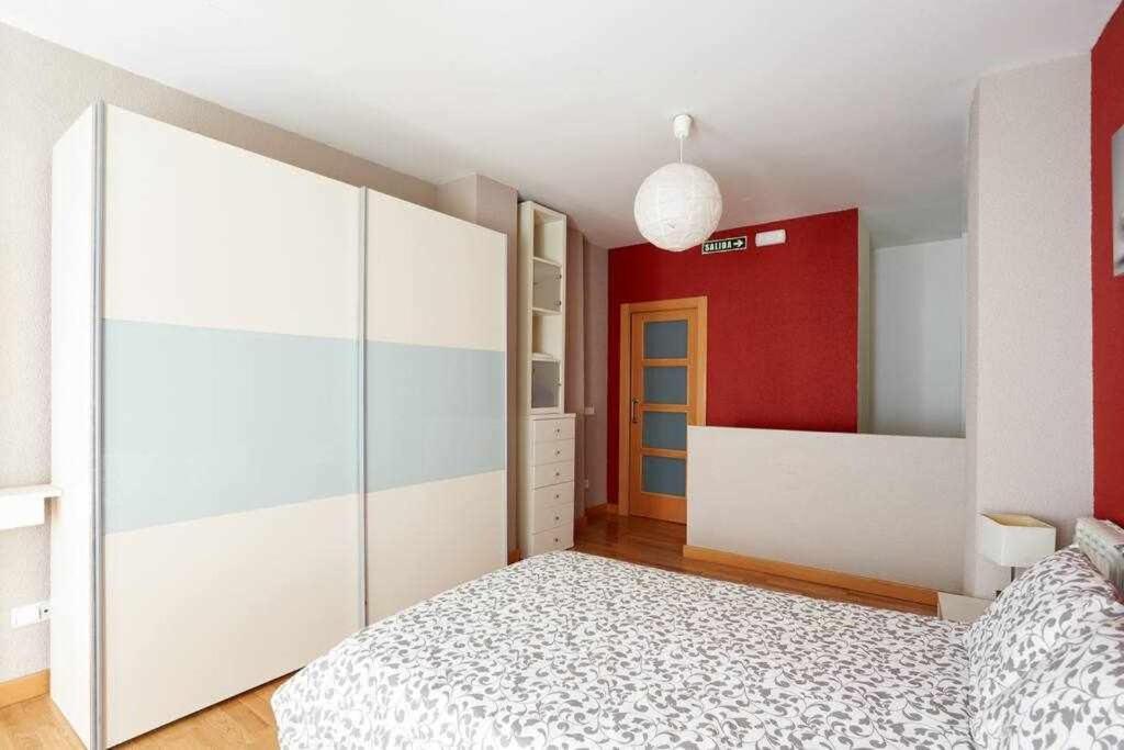 Apartamento Ayla Ayuntamiento Pamplona Exterior photo